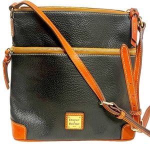 Dooney & Bourke pebbled leather crossbody purse black & brown gold hardware